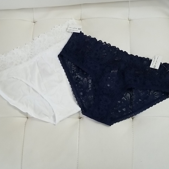 Victoria's Secret Panty - Picture 2 of 10